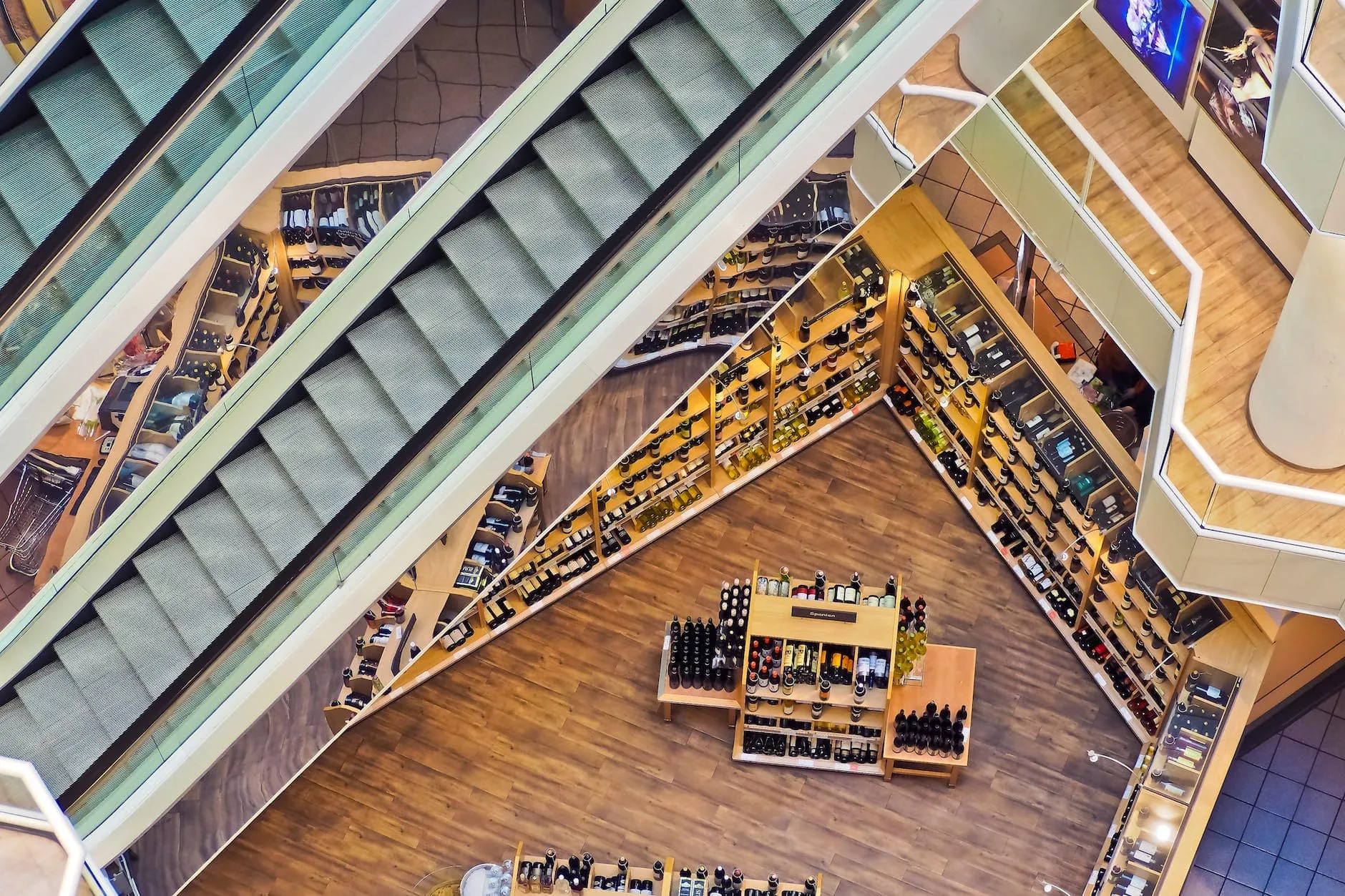 Why is Starbucks closing regional offices — and what should mid-market operators learn?