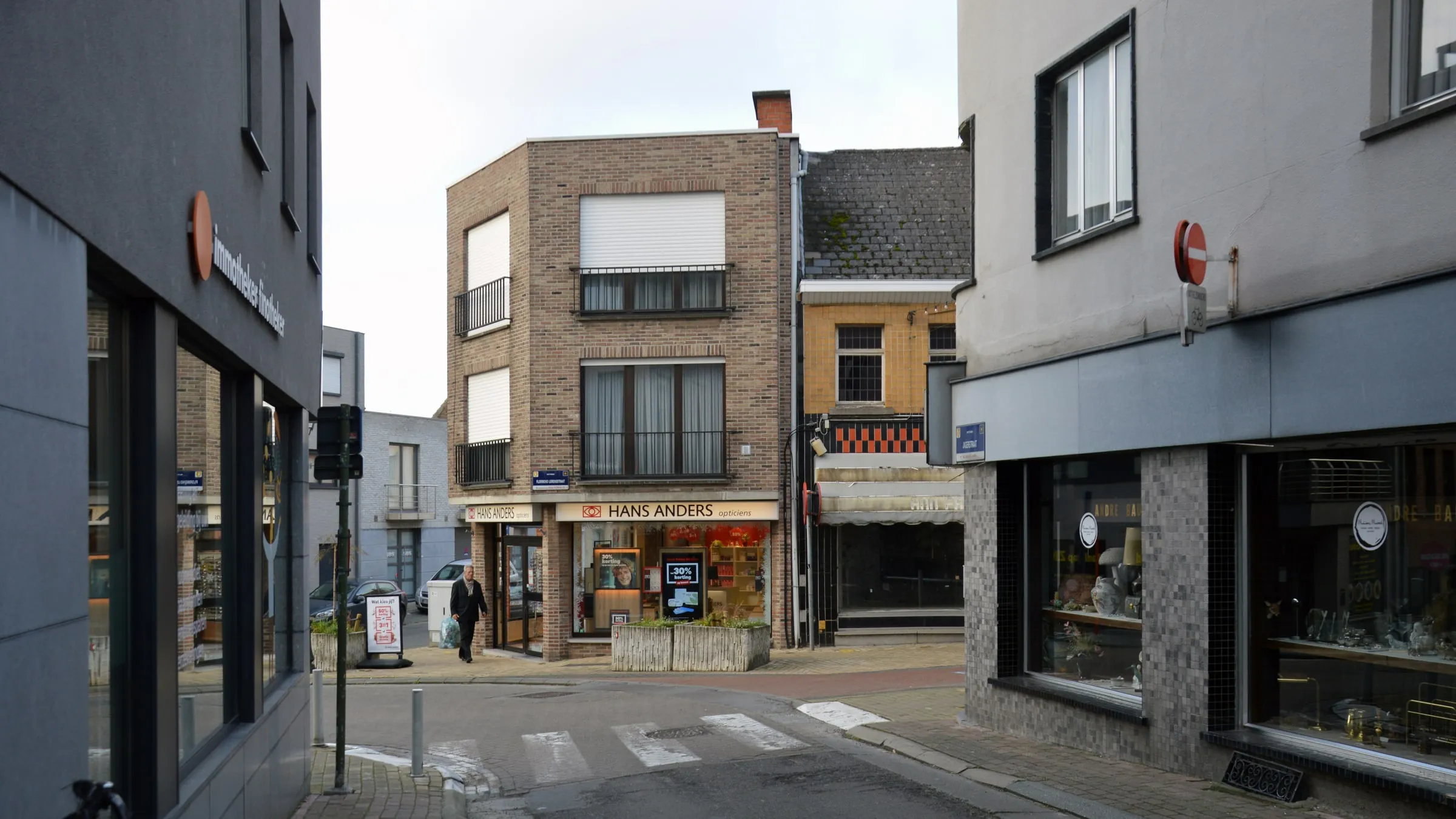 The Optical Shop: A Plan for an Eyewear Retailer